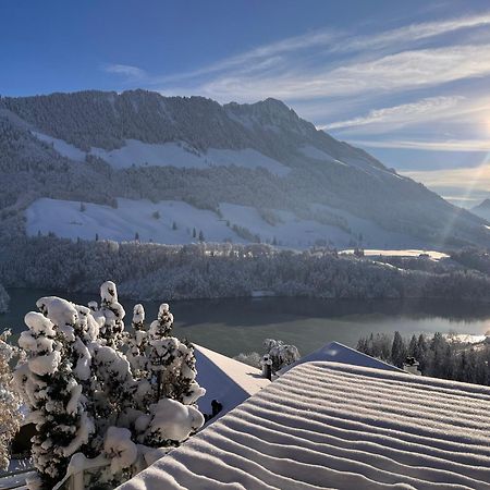 Chalet Les Ecureuils Apartment Penthouse Suite Cresuz Esterno foto