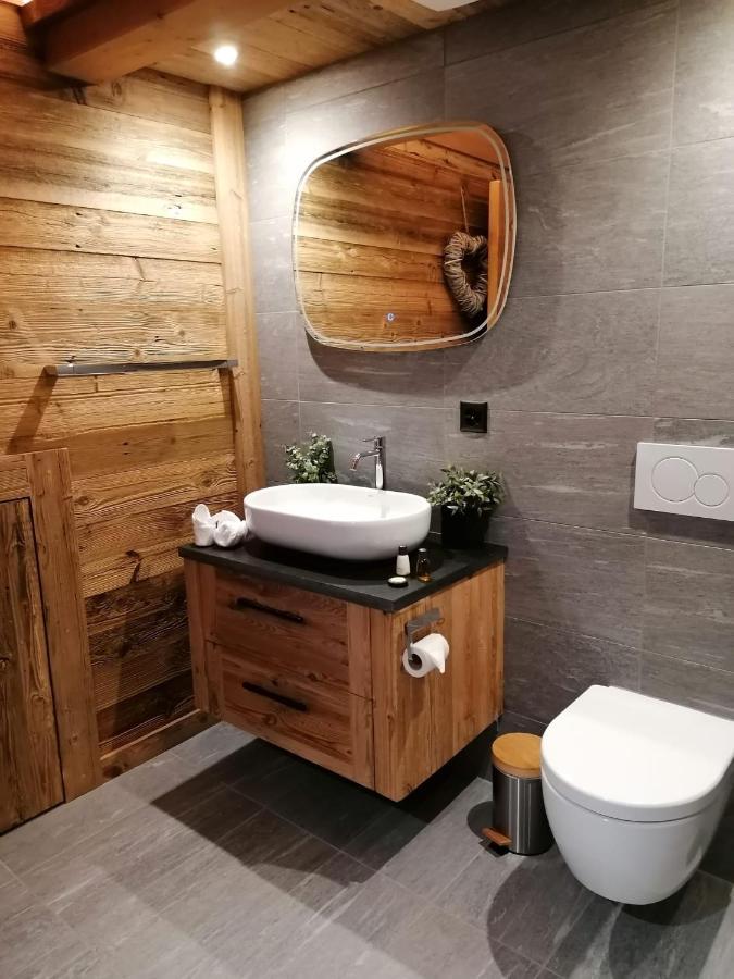 Chalet Les Ecureuils Apartment Penthouse Suite Cresuz Esterno foto